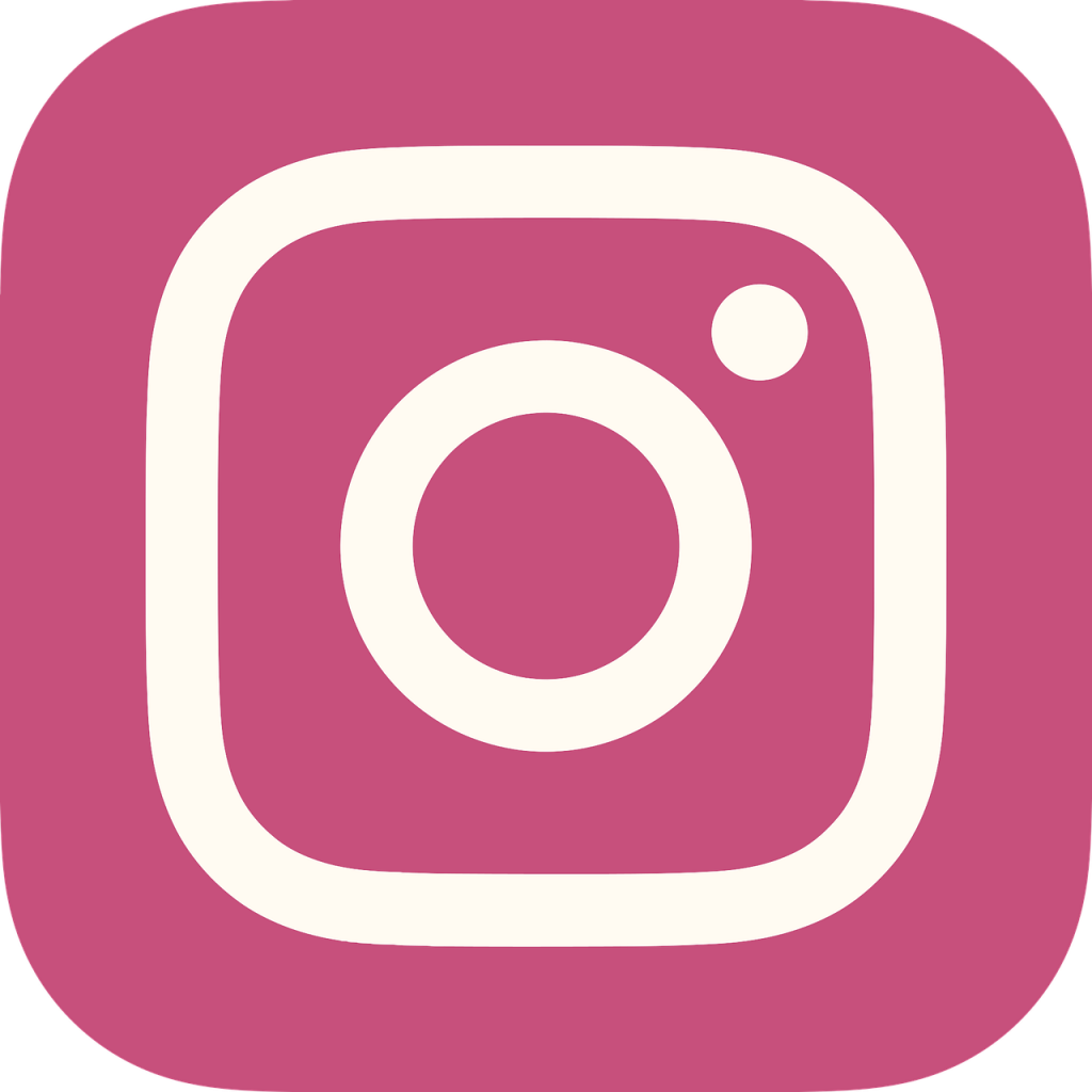 app-7104075_1280